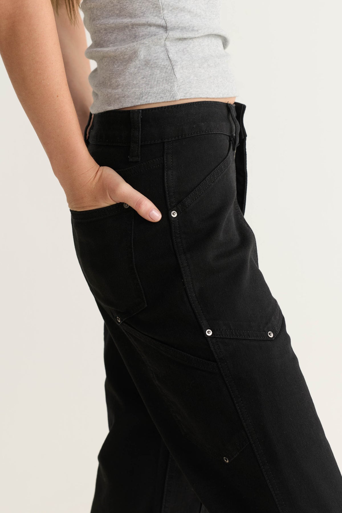 SAT - 90's Straight Jeans