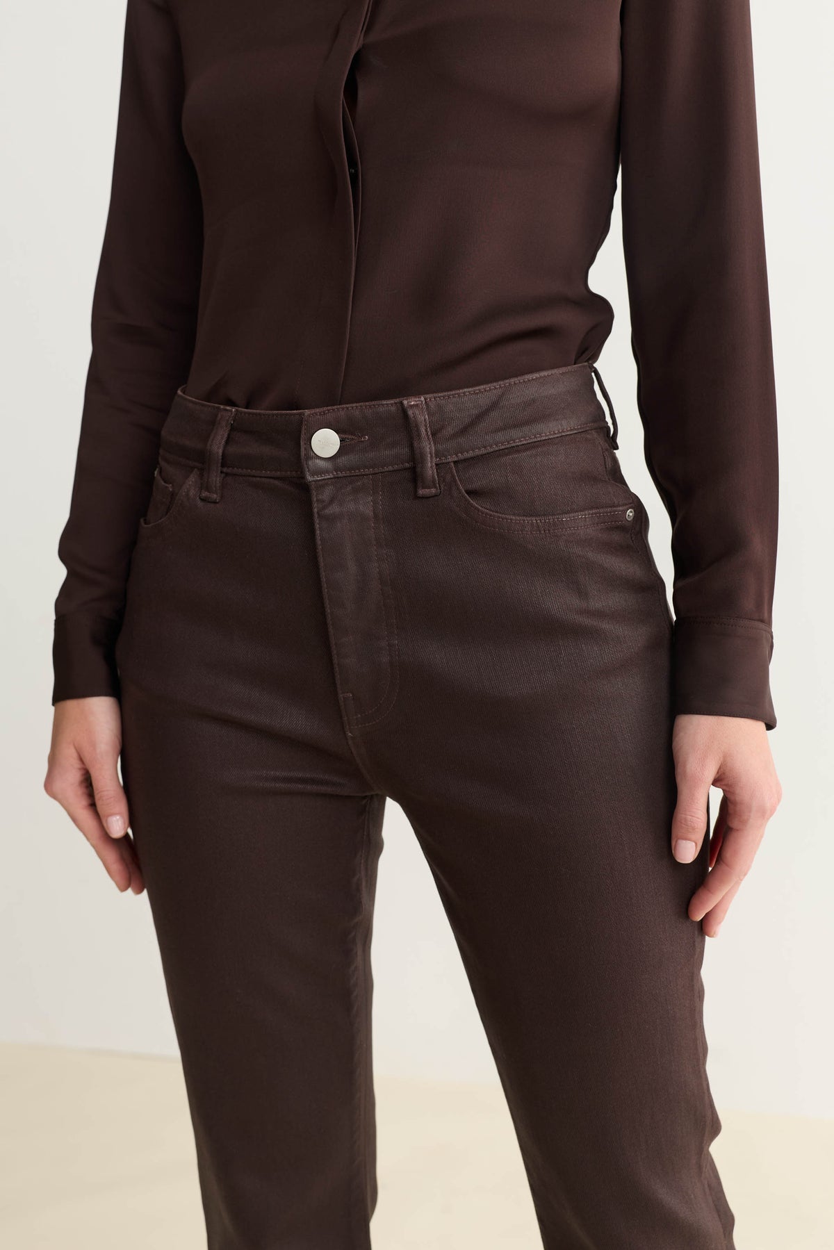 NAO Stretch High Rise Bootcut - Coated Americano