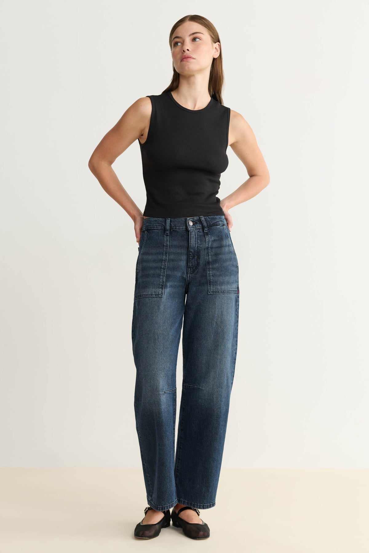 BNA Soft Curve Barrel Jeans