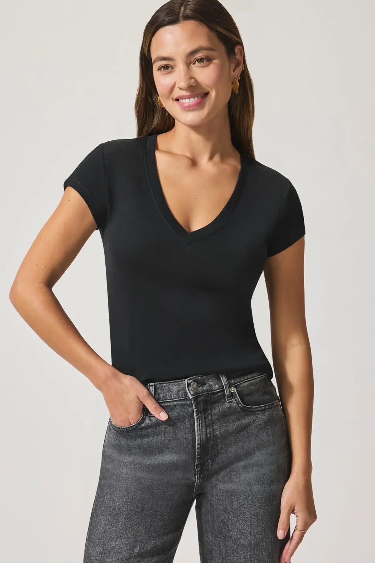 Faye V-Neck Tee - Black