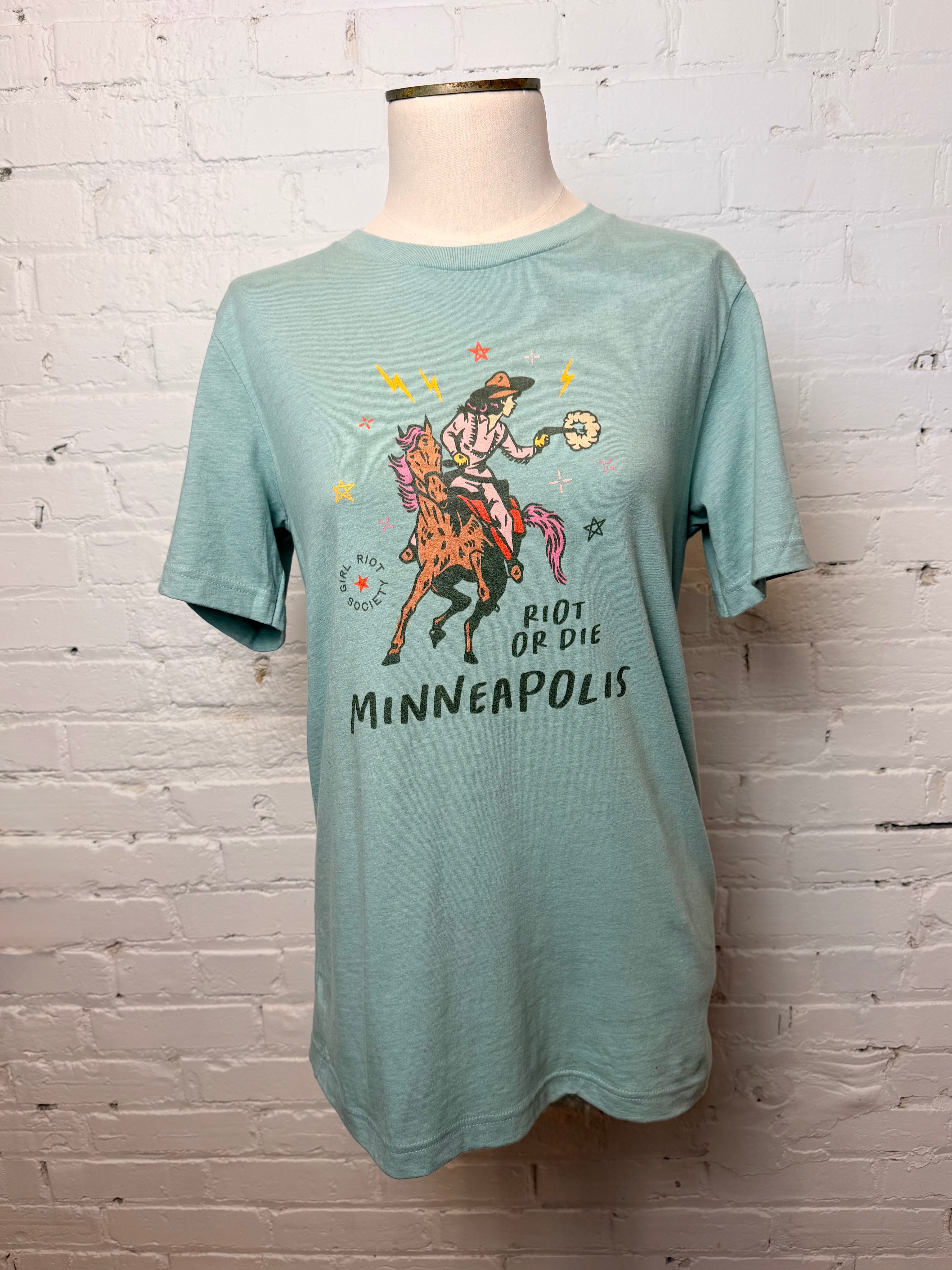 Riot or Die Minneapolis Graphic T-Shirt