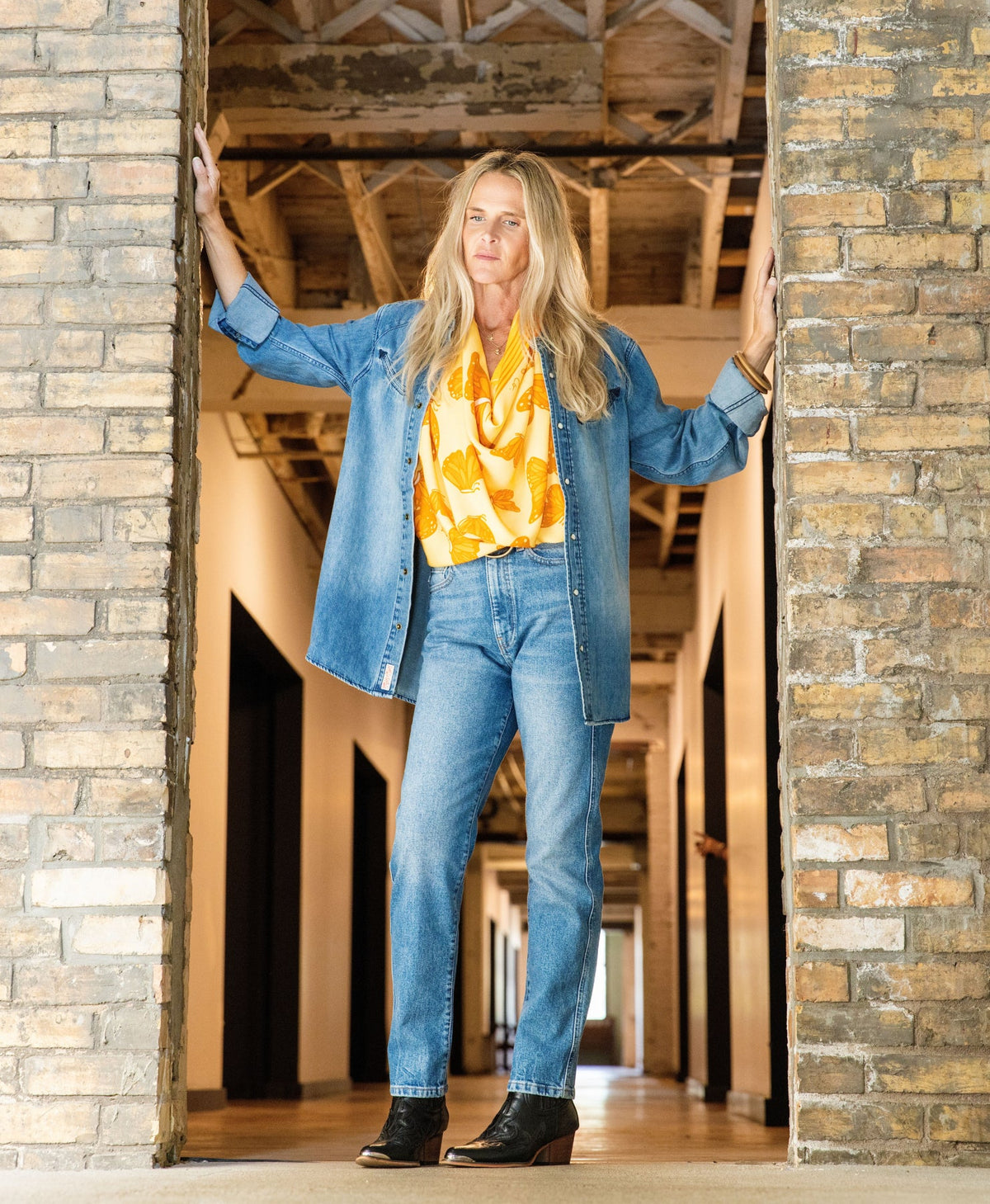 Sendero Hondo Pearl Snap Denim Shirt