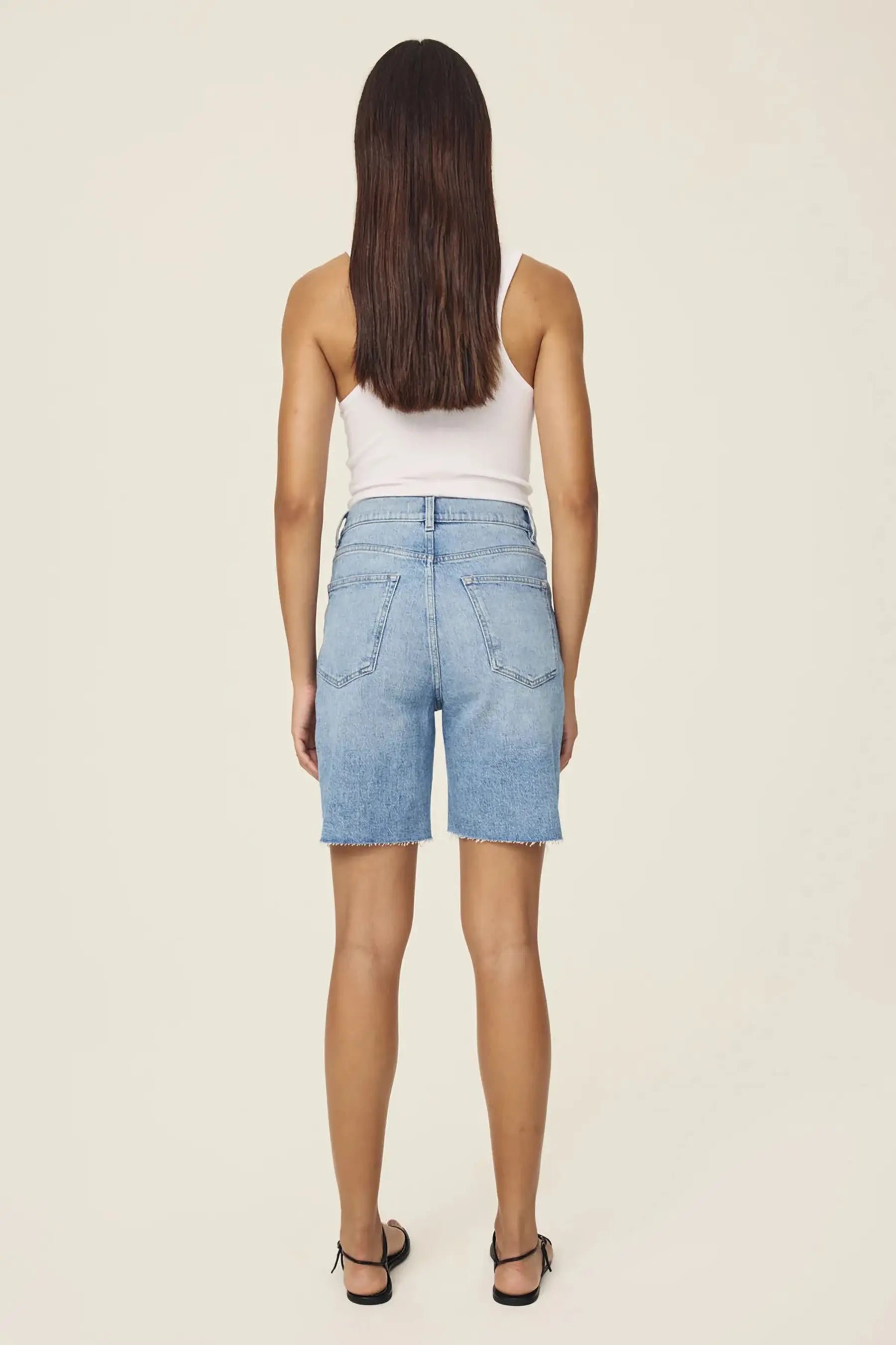 MTY 90's Short